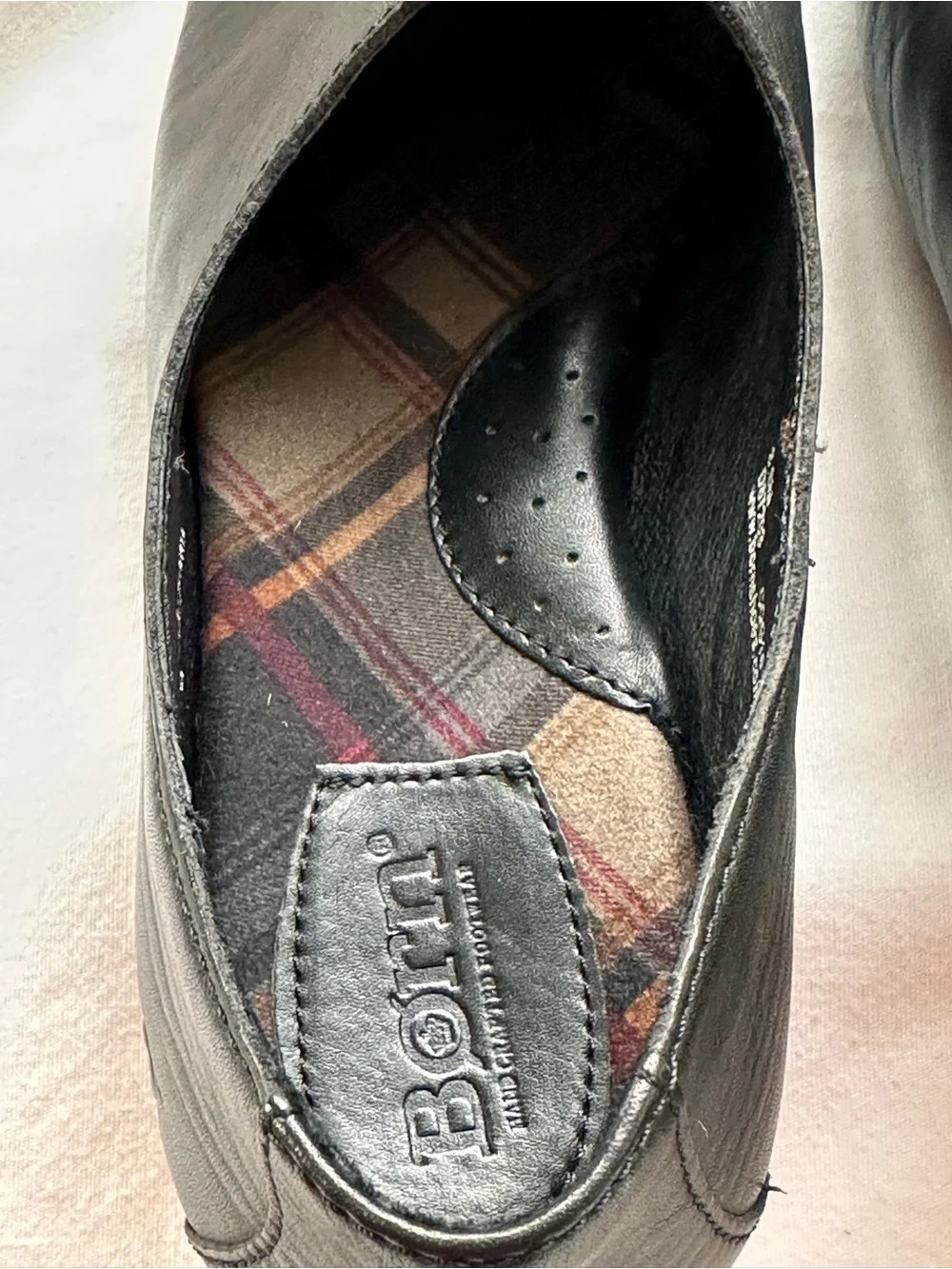 Born Women's Black Leather Slip-On Flats